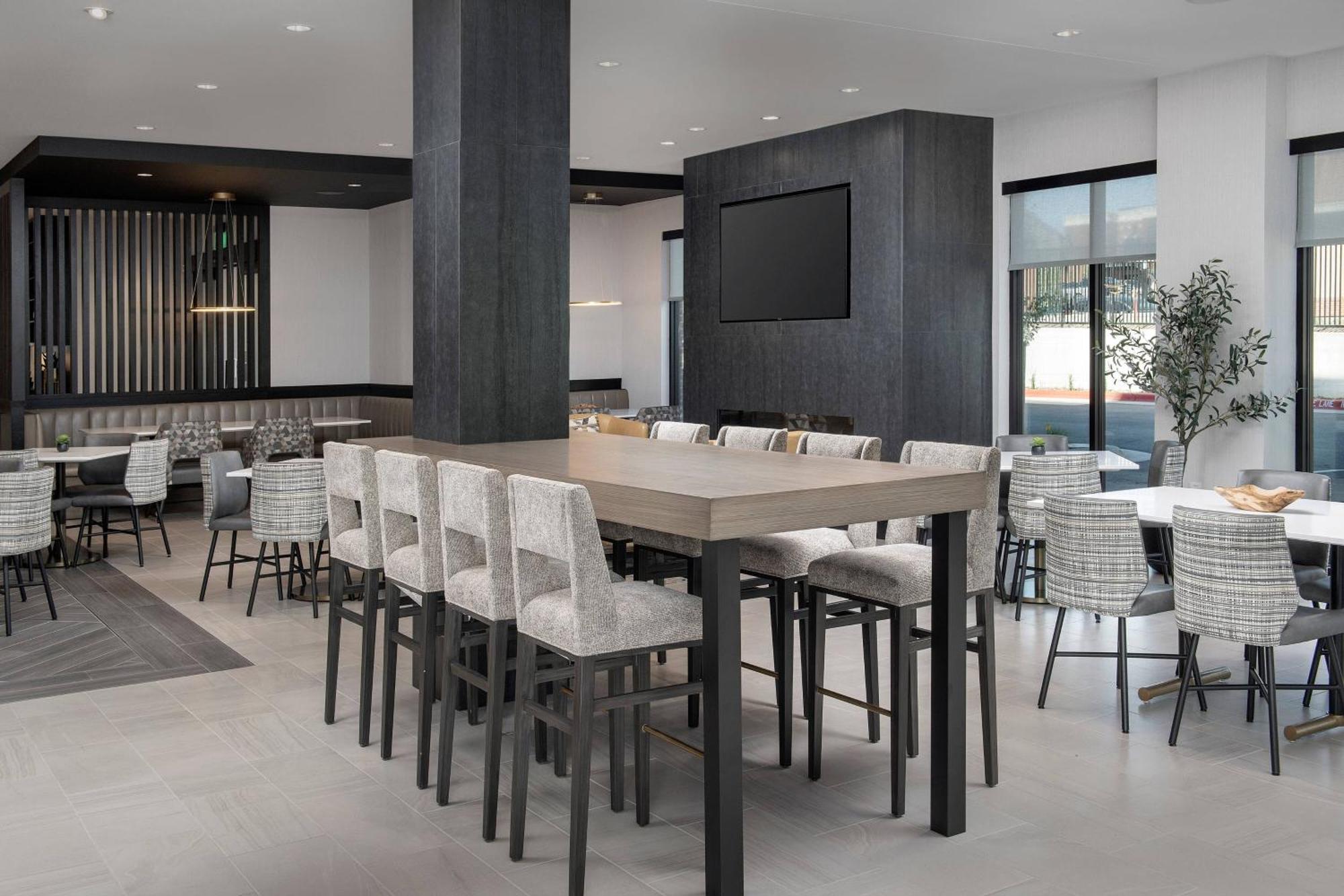 Residence Inn By Marriott Bozeman Downtown Екстер'єр фото